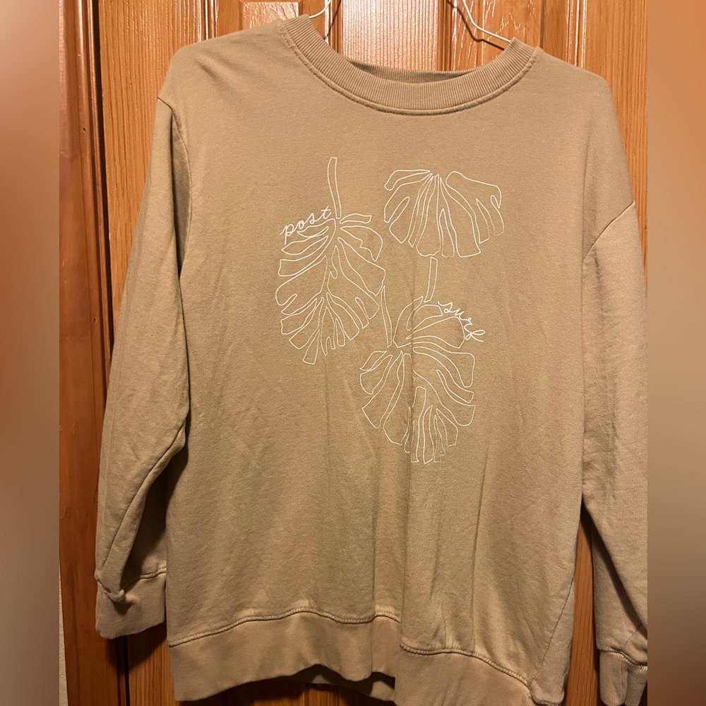 Post surf sweater. Size large. Khaki color